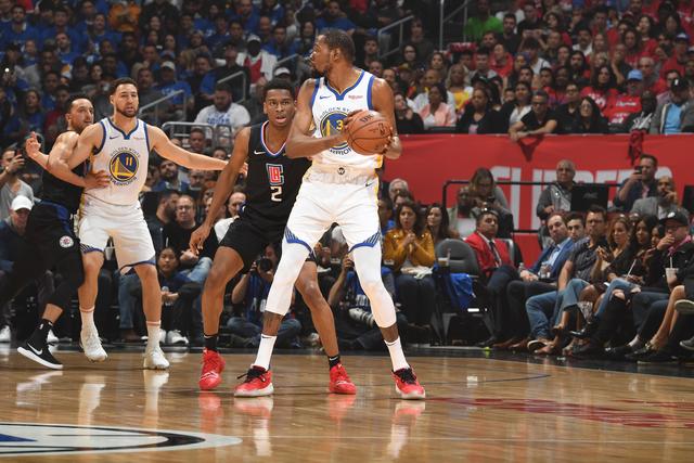 张镇麟20分辽宁不敌新疆 吴前16分浙江胜青岛